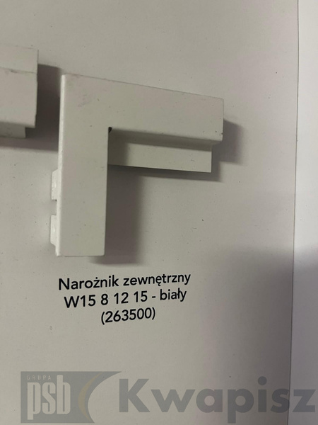ROCKFON Narożnik zewnętrzny W15 8 12 15 001 50/C - biały nr 263500