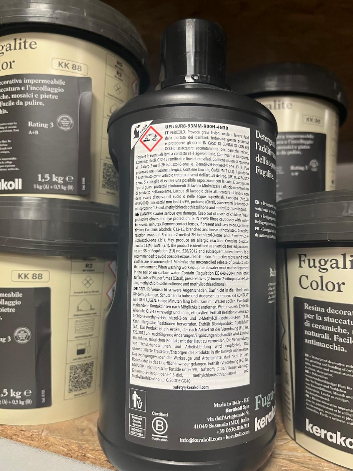 Kerakoll Fuga-Wash Eco 1,5l Ekokompatybilny koncentrat do zmywania świeżych fug epoksydowych